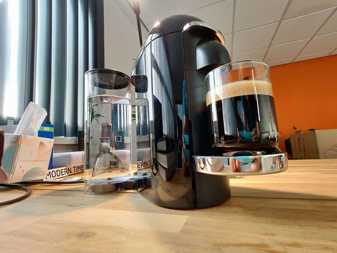 Review: Nespresso Vertuo Plus – Eindelijk een grote bak koffie! – Just for  Koks.nl